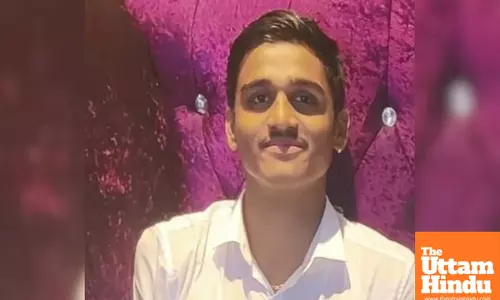 Man with ₹13,000 Salary Swindles ₹21 Crore, Buys BMW, Bike & 4BHK Flat for Girlfriend