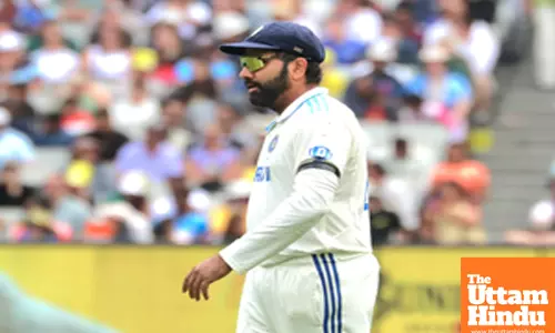 4th Test: Indian team wearing black armbands to honour former PM Manmohan Singh, says BCCI