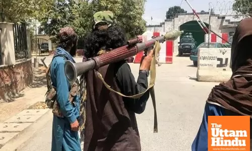 Taliban Attacks Pakistan, Captures Two Border Posts, 19 Soldiers Dead