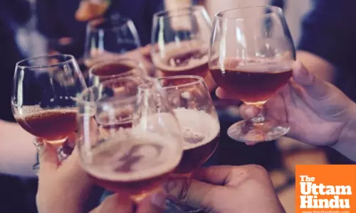 Oestrogen may be promoting binge drinking in females: Study