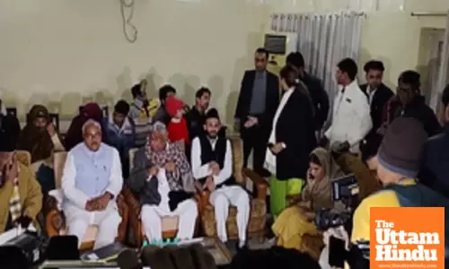 SP Delegation Delivers Rs 5 Lakh Aid to Sambhal Victims, Accuses UP Government of Bias