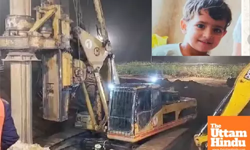 Rescue operation for Chetna stuck in borewell continues on 9th day, hanging from hook at 120 feet: condition critical