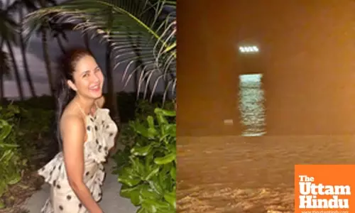 Katrina Kaif rings in 2025 by the serene beachside