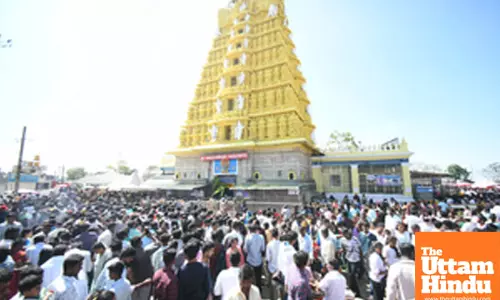Mysuru: Devotees throng Chamundeshwari Temple on the first day of the New Year 2025