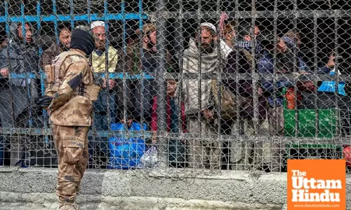 Iran Expels Over 10,000 Pakistani Nationals, Passports cancelled