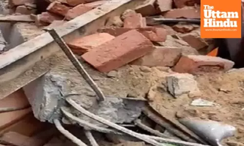 Roof Collapse at Anganwadi Centre, Kids Injured