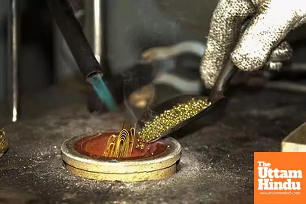 The secret behind the perfect gold Jewelry: inside the refining process The secret behind the perfect gold Jewelry: inside the refining process
