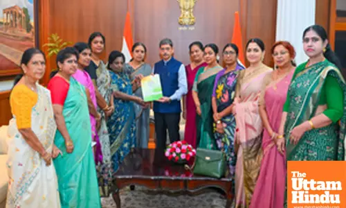Chennai: A delegation of senior BJP Tamil Nadu leaders meets Governor RN Ravi