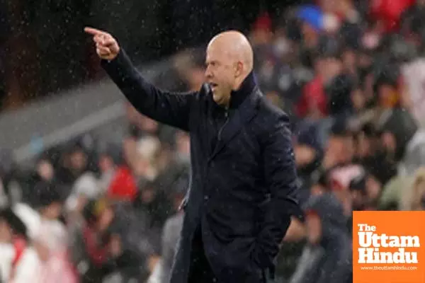 It feels for us as two points dropped, says Slot on Liverpools draw with Man Utd