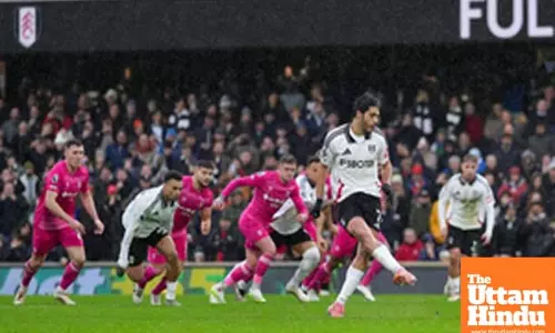 Fulham extend unbeaten streak to eight games with 2-2 draw vs Ipswich Town
