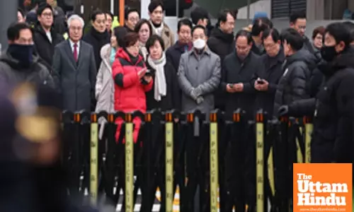 South Korea: Ruling party lawmakers protest against warrant to detain Yoon