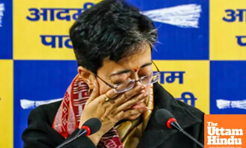 New Delhi: Delhi CM Atishi breaks down during a press conference