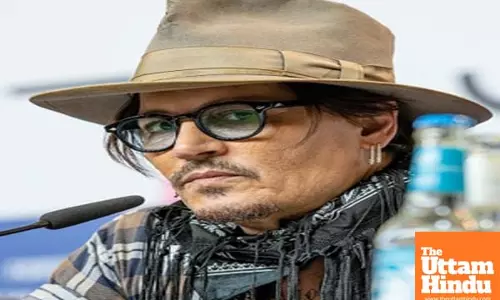 Johnny Depp warns fans about scammers ‘impersonating’ him online