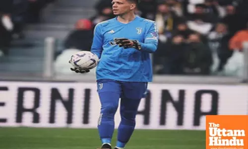 Polish goalkeeper Szczesny proud after his debut for FC Barcelona