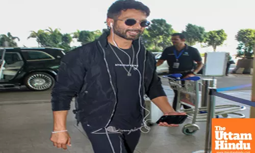 Mumbai: Celebrities Spotted At Airport