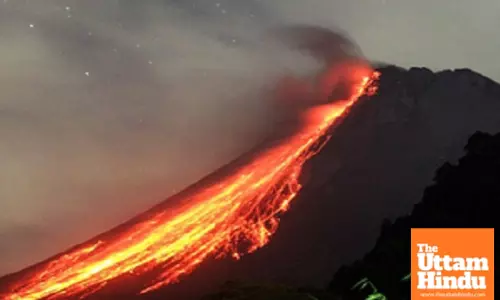 Indonesias Mount Merapi spews hot lava, safety warning issued