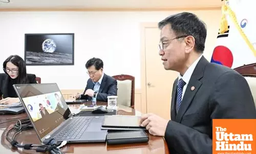 Global credit appraisers warn of potential impact of prolonged political uncertainty