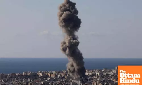 Israeli Attack in Gaza Kills 22, Including Journalist; Communication Disruption Feared