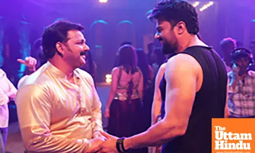 Bhojpuri star Pawan Singh-Maniesh Paul spotted shooting together for a special project