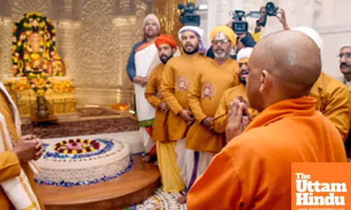 Ayodhya: Uttar Pradesh CM Yogi Adityanath offers prayer at Ram Janmabhoomi Temple