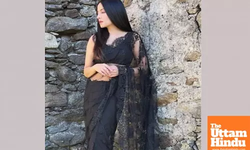 Celina Jaitly wears her late mother’s ‘lace saree’: Most valuable treasure