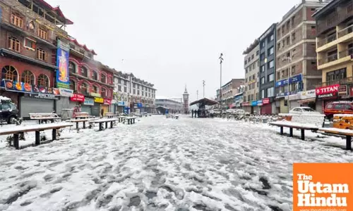 At minus 5.1 degrees, J&Ks Srinagar city freezes