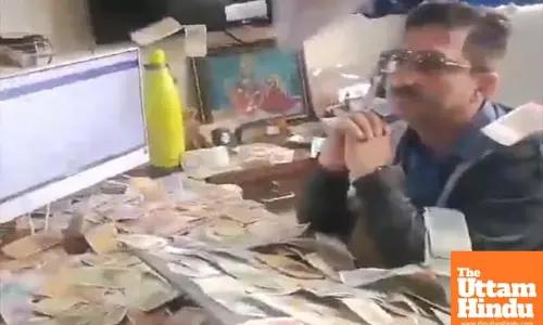 Officer Showered with Money as Currency Notes Pile Up; Viral Video Sparks Buzz