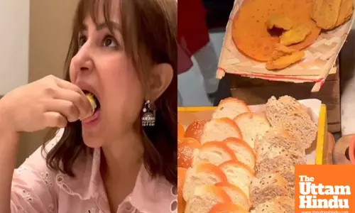 Hina Khan says ‘majja ni life as she indulges in her ‘favourite snack’