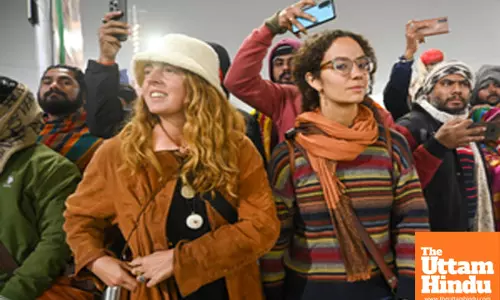 Prayagraj: Pilgrims gather to witness the Mahanirvani Panchayati Akhadas procession for the first Amrit Snan