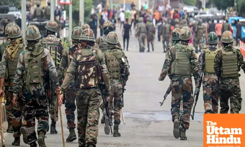 Explosion near LoC in Nowshera, Jammu and Kashmir; 6 army personnel injured