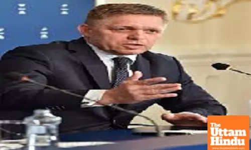 Slovak PM Fico invites Zelensky to meet over gas transit dispute