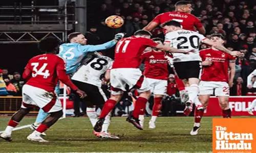 Liverpool maintains lead after draw; Potter gets first Premier League win