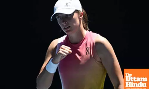 Aus Open: Swiatek sails into Rd-3, sets up Raducanu clash