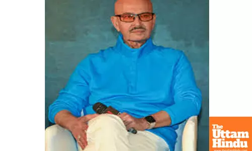 Rakesh Roshan shares monochromatic picture from upcoming documentary ‘The Roshans’