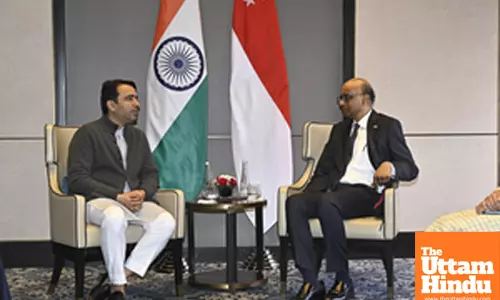 New Delhi: Union Minister meets President of Singapore Tharman Shanmugaratnam