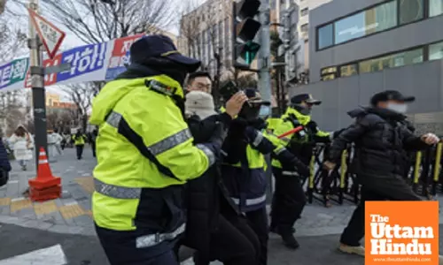 South Korea: Yoons supporters stage overnight rallies at Seoul Western District Court