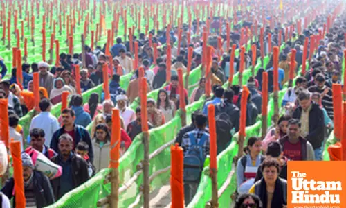 Prayagraj: Devotees queue outside the Akshayvat Temple during the Maha Kumbh Mela 2025
