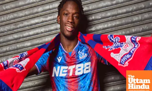 Crystal Palace sign teenage midfielder Romain Esse from Millwall