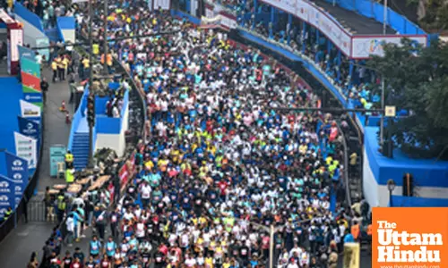 Mumbai: A top view of participants as they take part in the Tata Mumbai Marathon 2025
