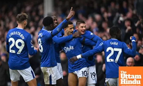 PL: Man Utd, Tottenham concede three goals each in defeats against Brighton and Everton