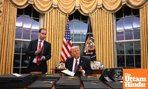 Trump to Impose 25% Tariff on Canadian and Mexican Imports Over Border and Drug Issues