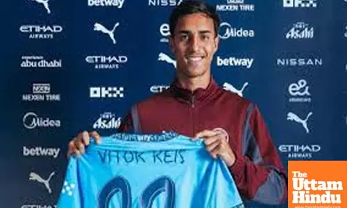 Man City sign Vitor Reis from Palmeiras on four-and-a-half-year deal