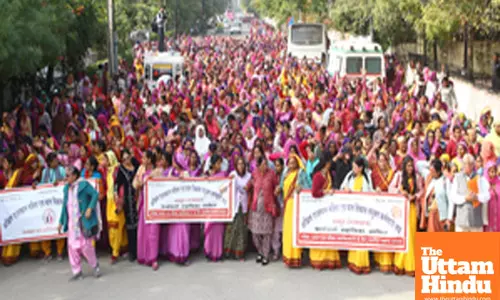 Jaipur: Anganwadi workers take out a protest march for various demands