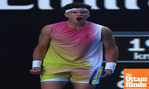 Aus Open: Shelton tops Sonego to reach second Grand Slam semifinal