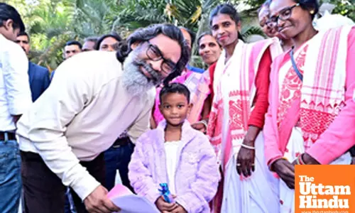 Ranchi: Jharkhand Chief Minister Hemant Soren meets the representatives of Rajee Padhaha Sarna Prayer Sabha, Central Committee, and Central Sarna Committee