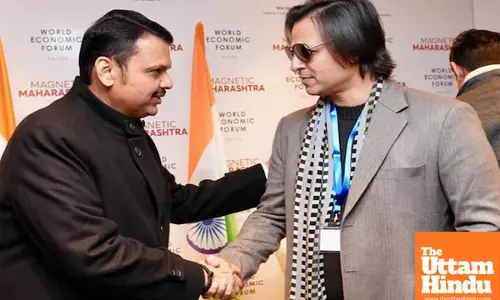 Vivek Oberoi shares a glimpse of an ‘inspiring day’ with Devendra Fadnavis