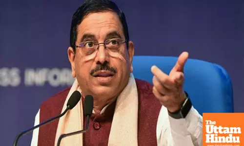 Union Minister announces notice to Apple over iPhone performance issues after iOS 18 update