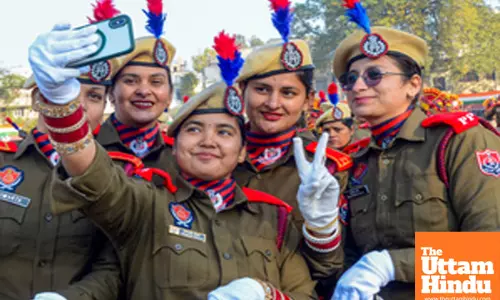 Amritsar: Full dress rehearsal for the upcoming Republic Day