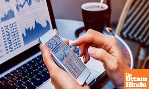 Stock market ends lower as global optimism fails to lift investors’ mood