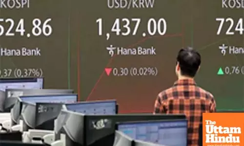 South Korean stocks close higher over hopes for rate cuts